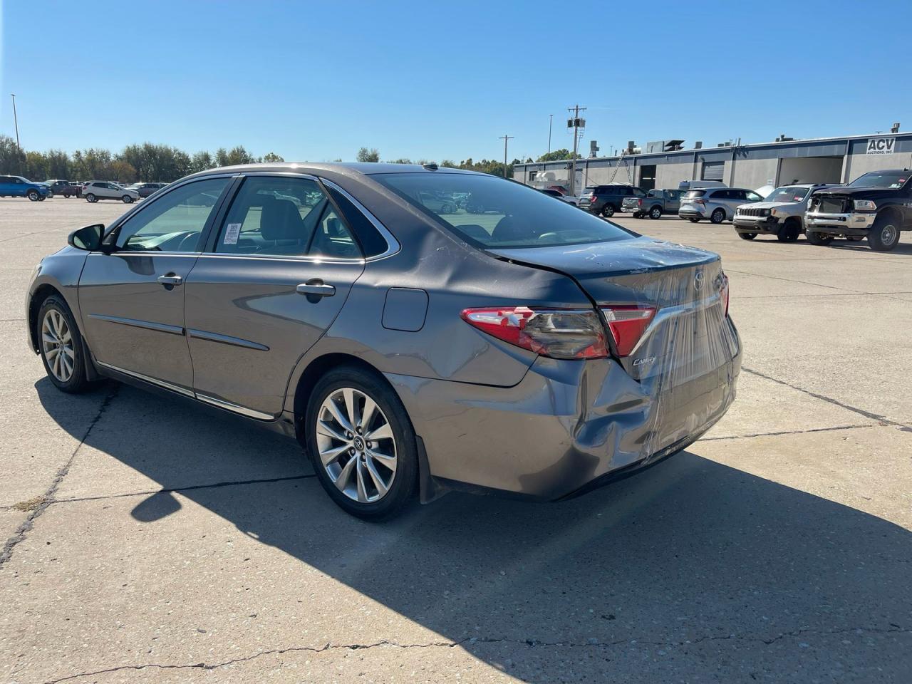 2017 TOYOTA CAMRY