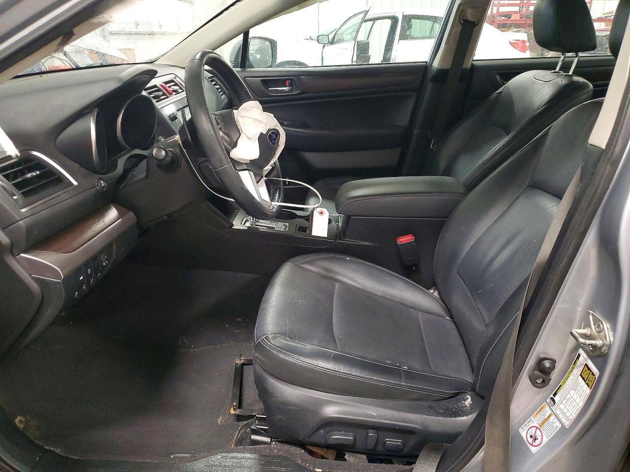 2016 SUBARU Legacy