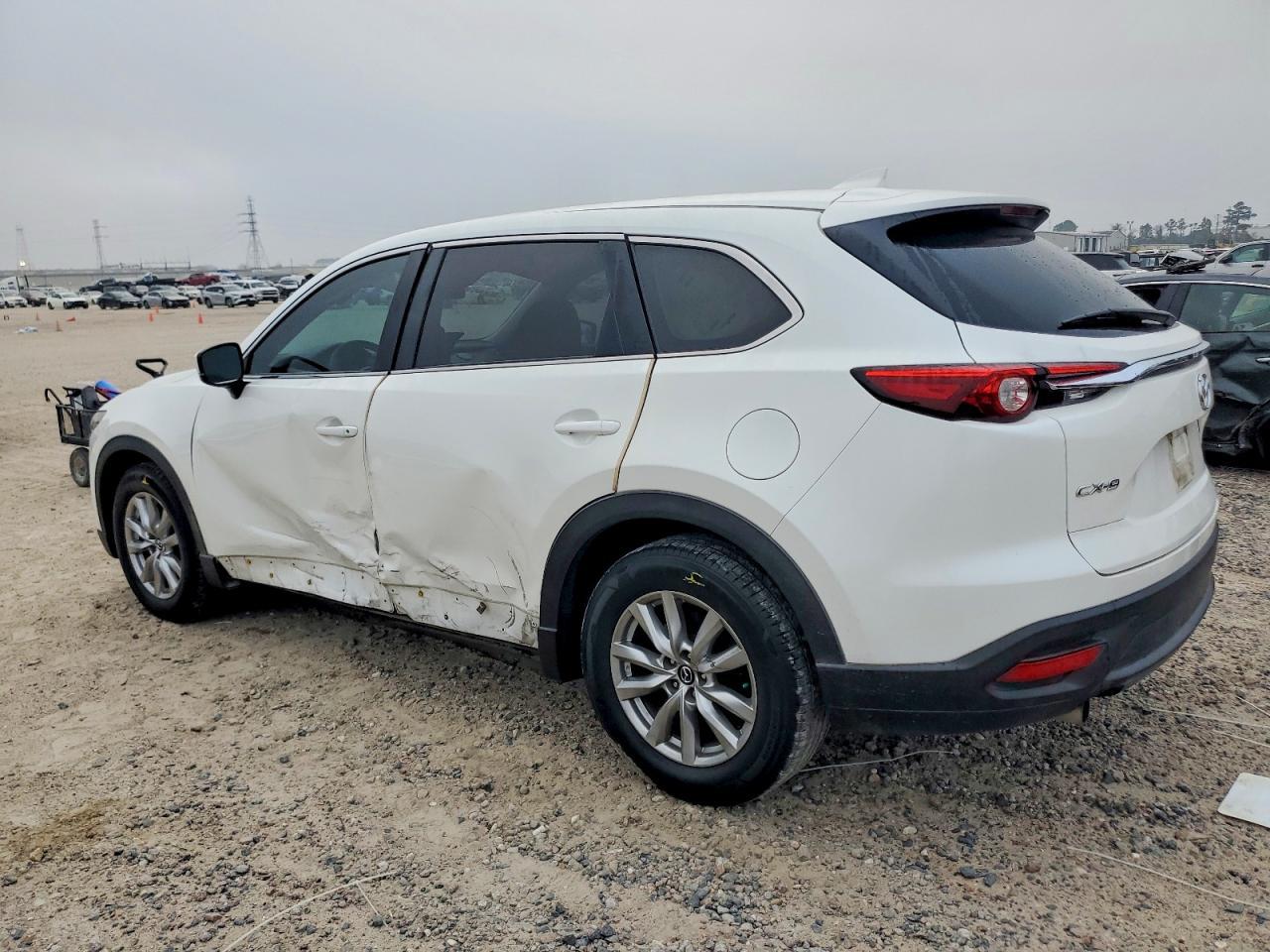 2016 MAZDA CX-9