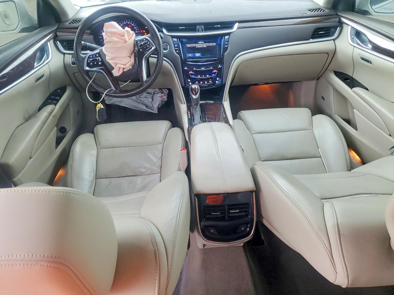 2016 CADILLAC XTS