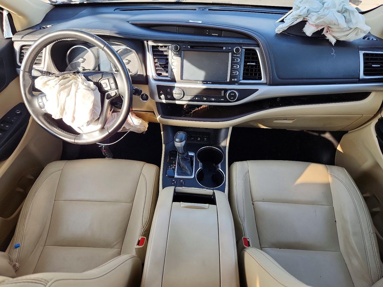 2018 TOYOTA HIGHLANDER