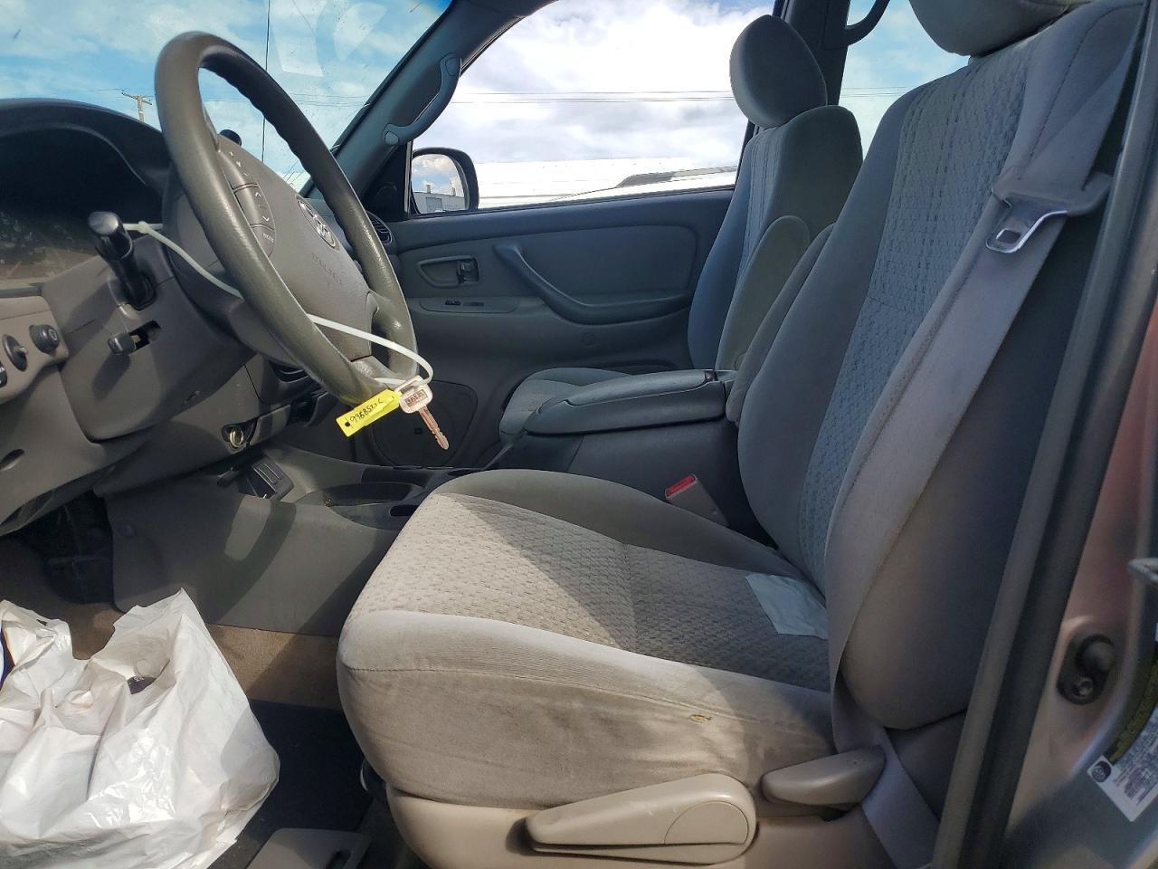 2005 TOYOTA TUNDRA
