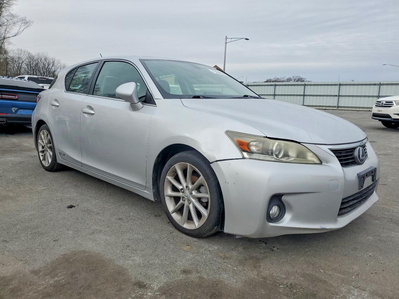 2011 LEXUS CT 200