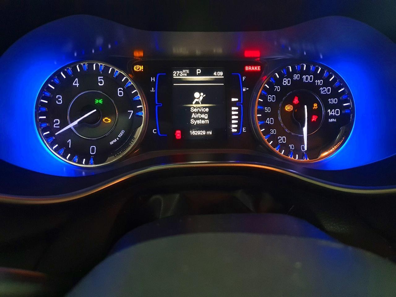 2016 CHRYSLER 200