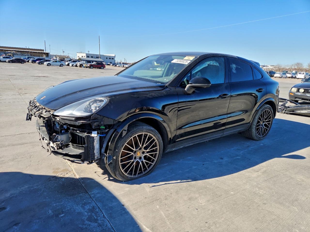 2022 PORSCHE CAYENNE