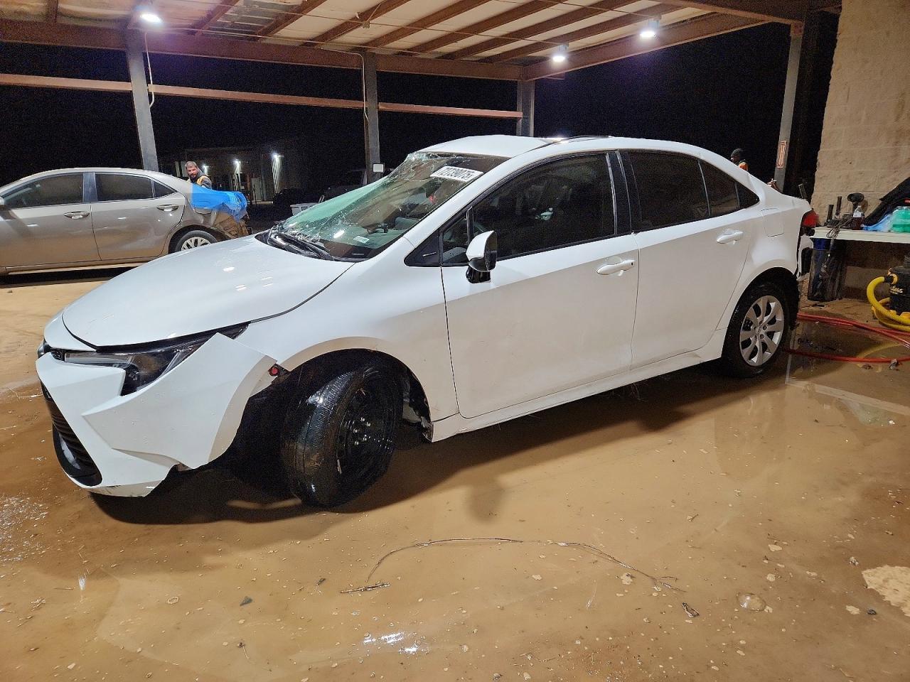 2024 TOYOTA COROLLA
