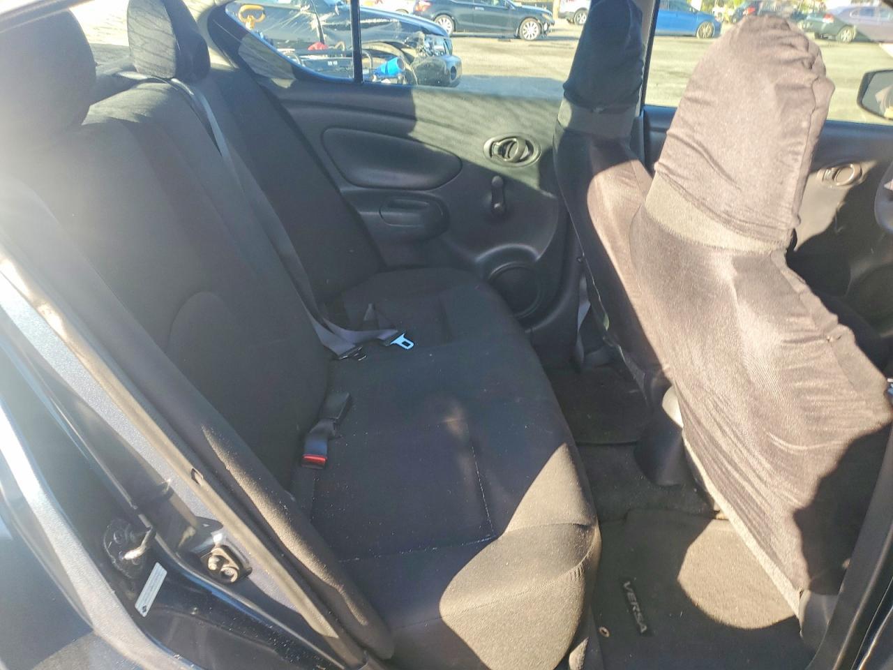 2016 NISSAN VERSA