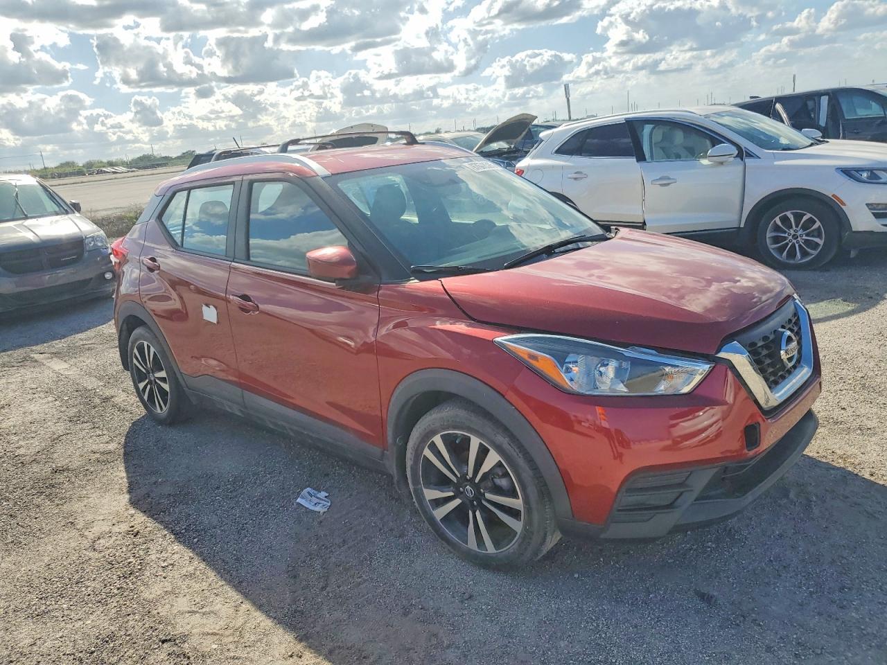 2018 NISSAN KICKS