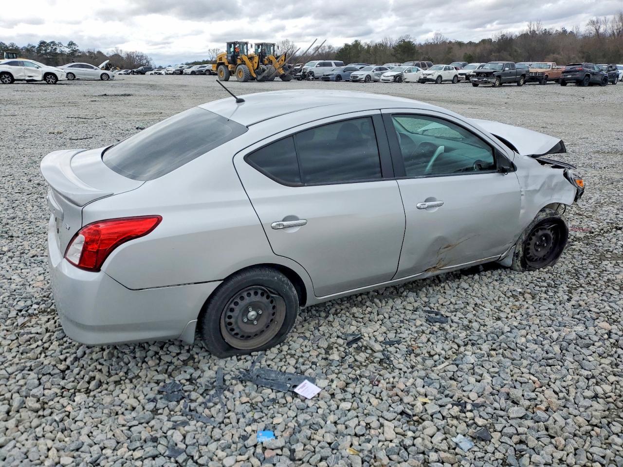 2018 NISSAN VERSA
