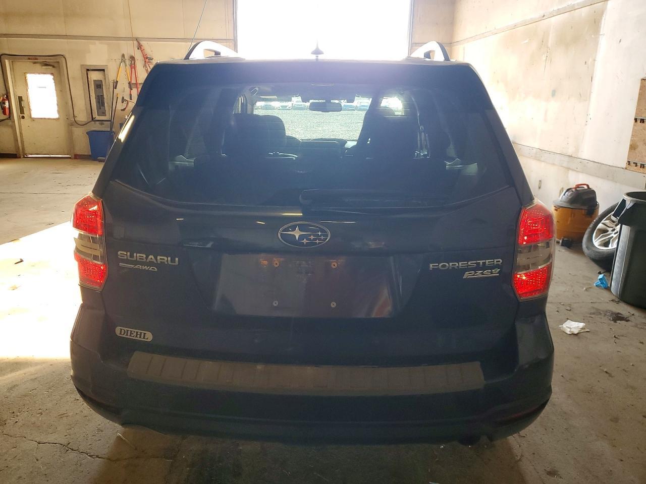 2015 SUBARU FORESTER