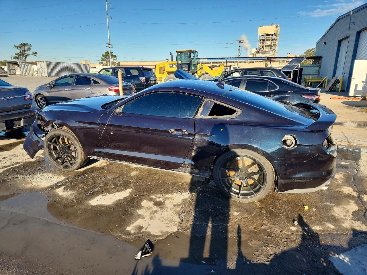 2022 FORD MUSTANG