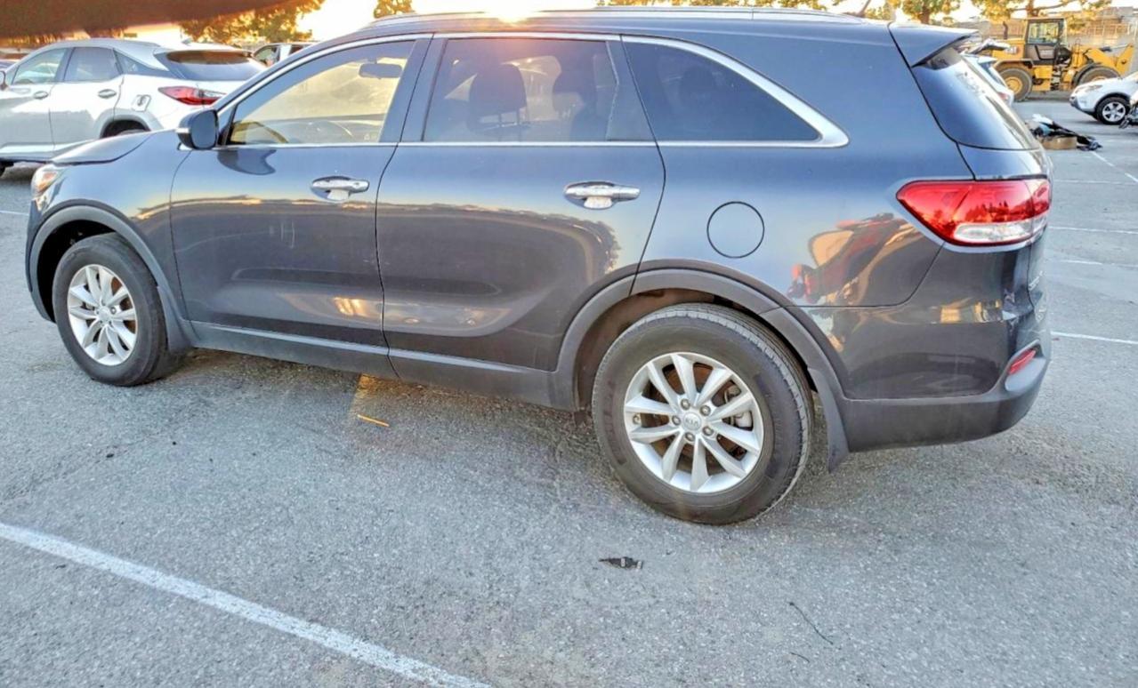 2017 KIA SORENTO