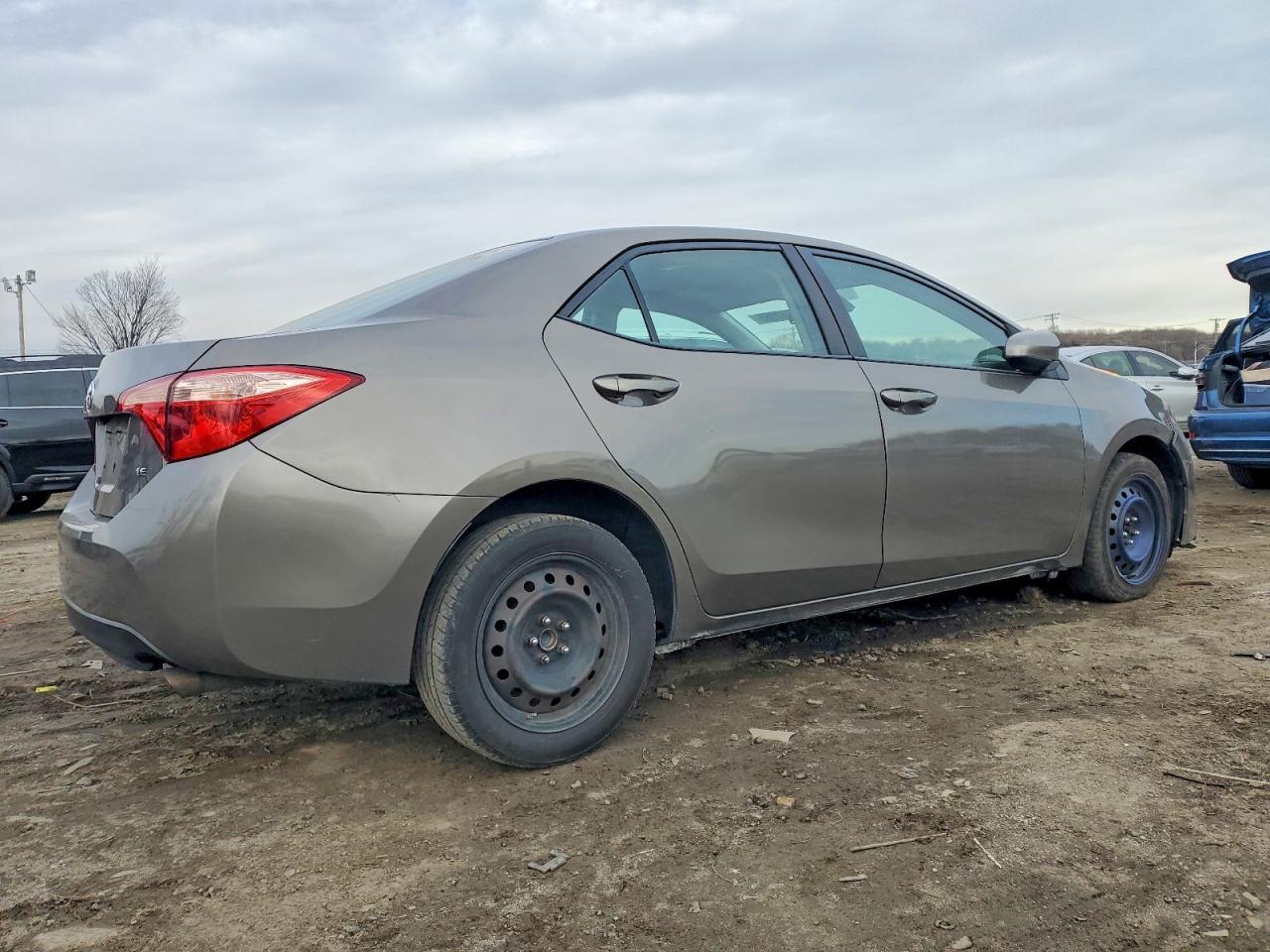 2018 TOYOTA COROLLA