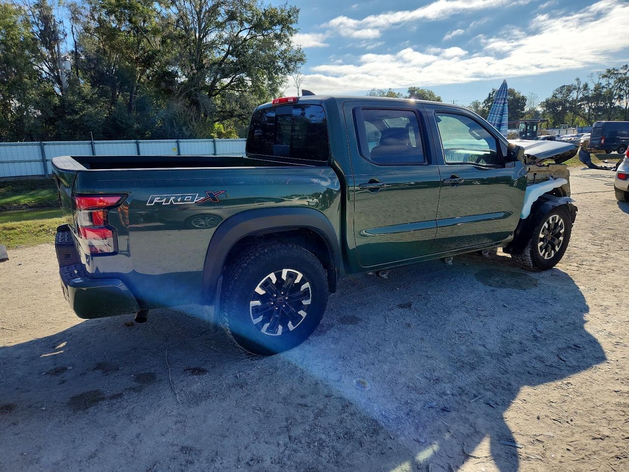 2023 NISSAN Frontier