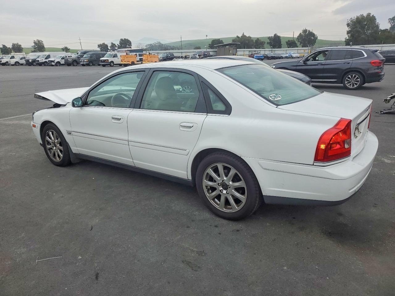 2004 VOLVO S80