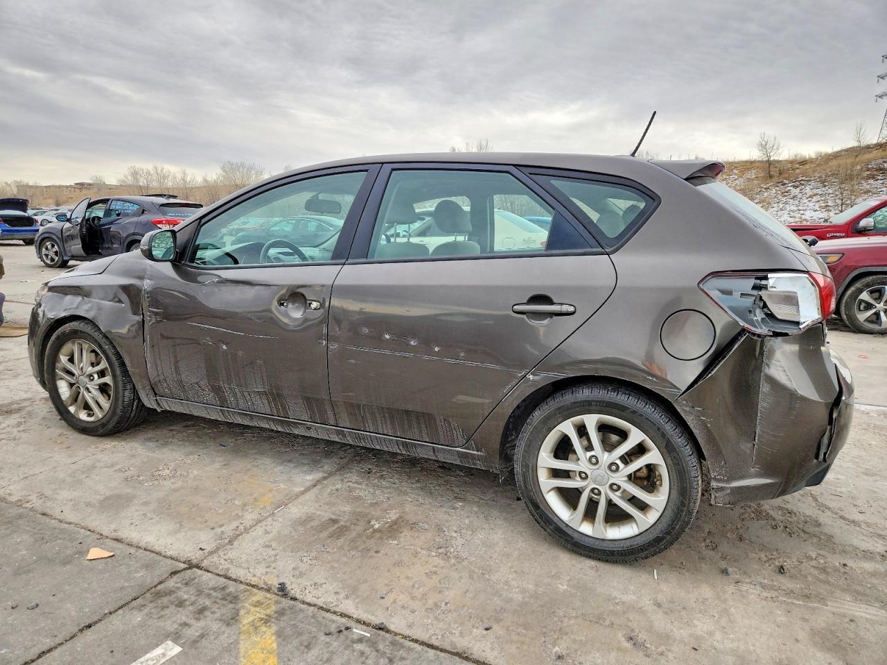 2011 KIA FORTE