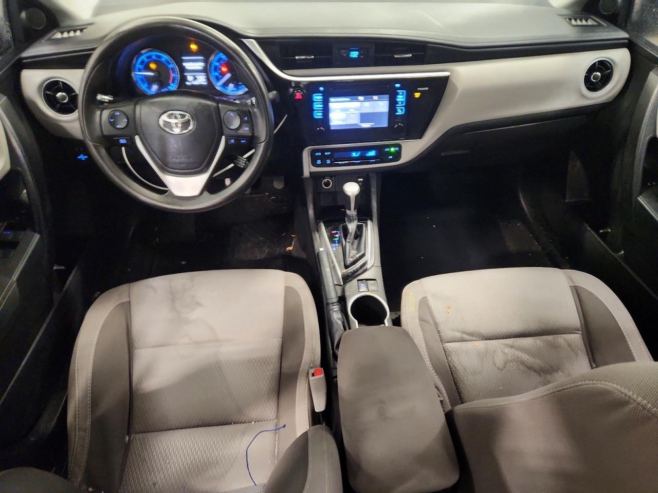 2017 TOYOTA COROLLA