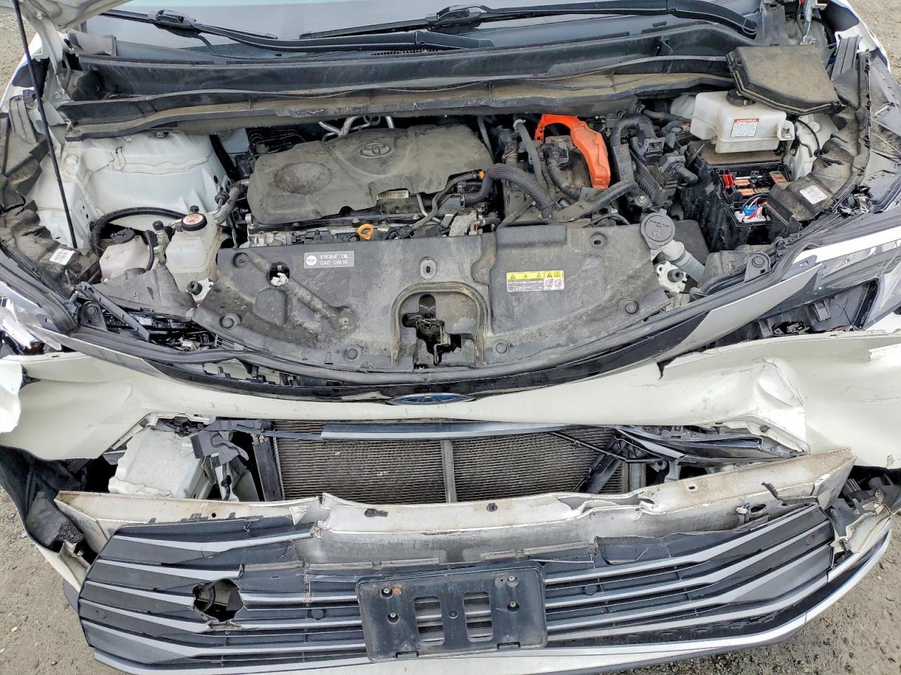 2021 TOYOTA SIENNA