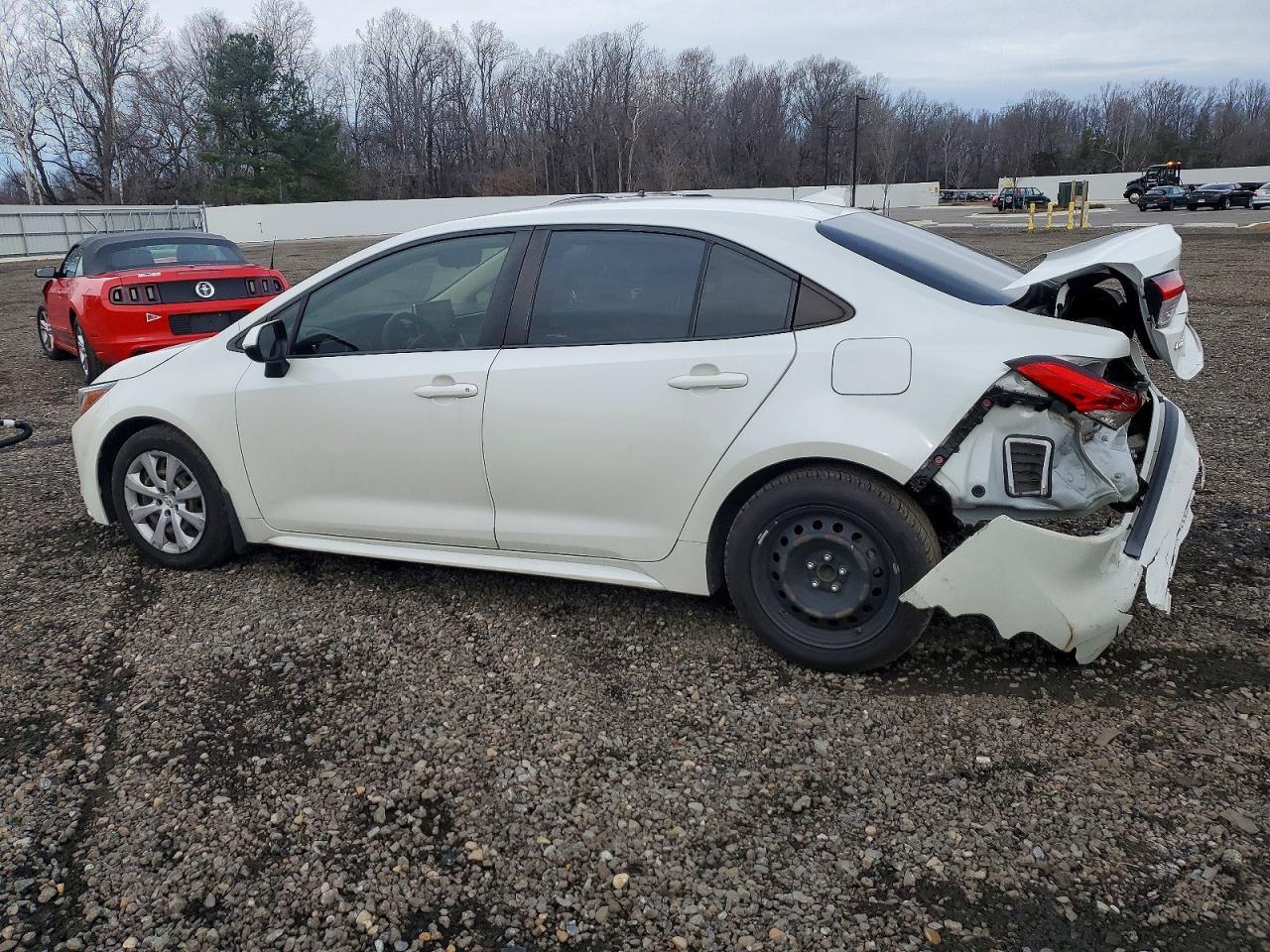 2021 TOYOTA COROLLA
