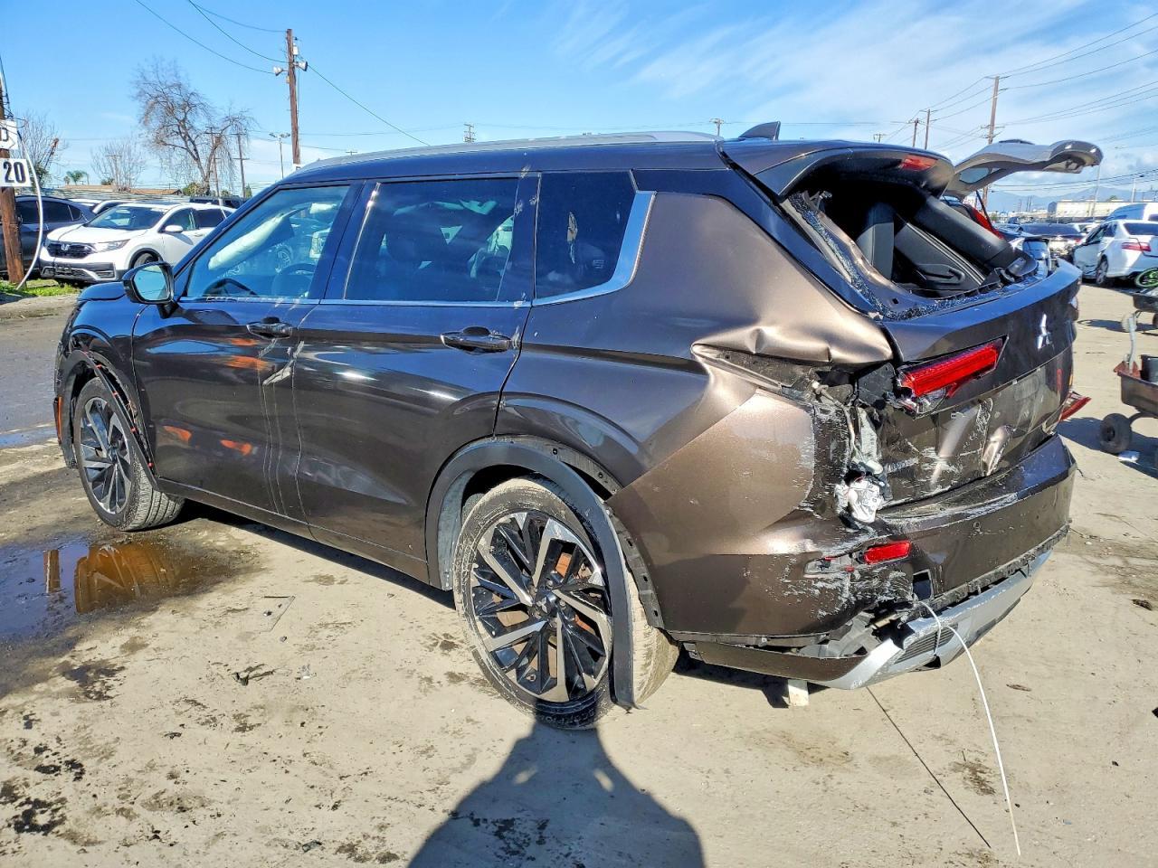 2022 MITSUBISHI outlander