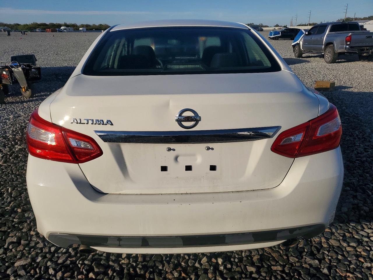 2017 NISSAN ALTIMA
