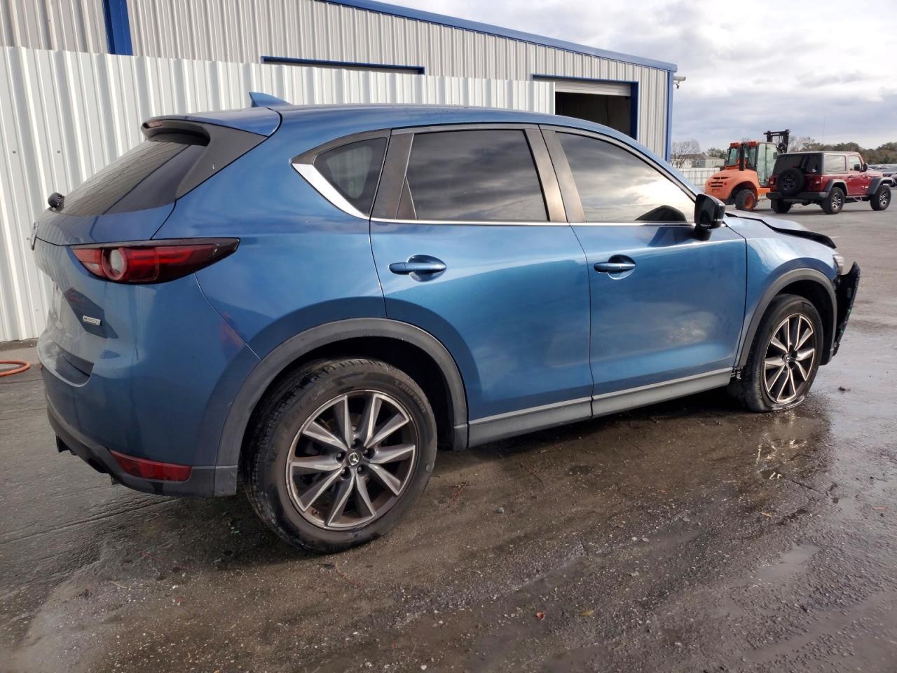 2017 MAZDA CX-5