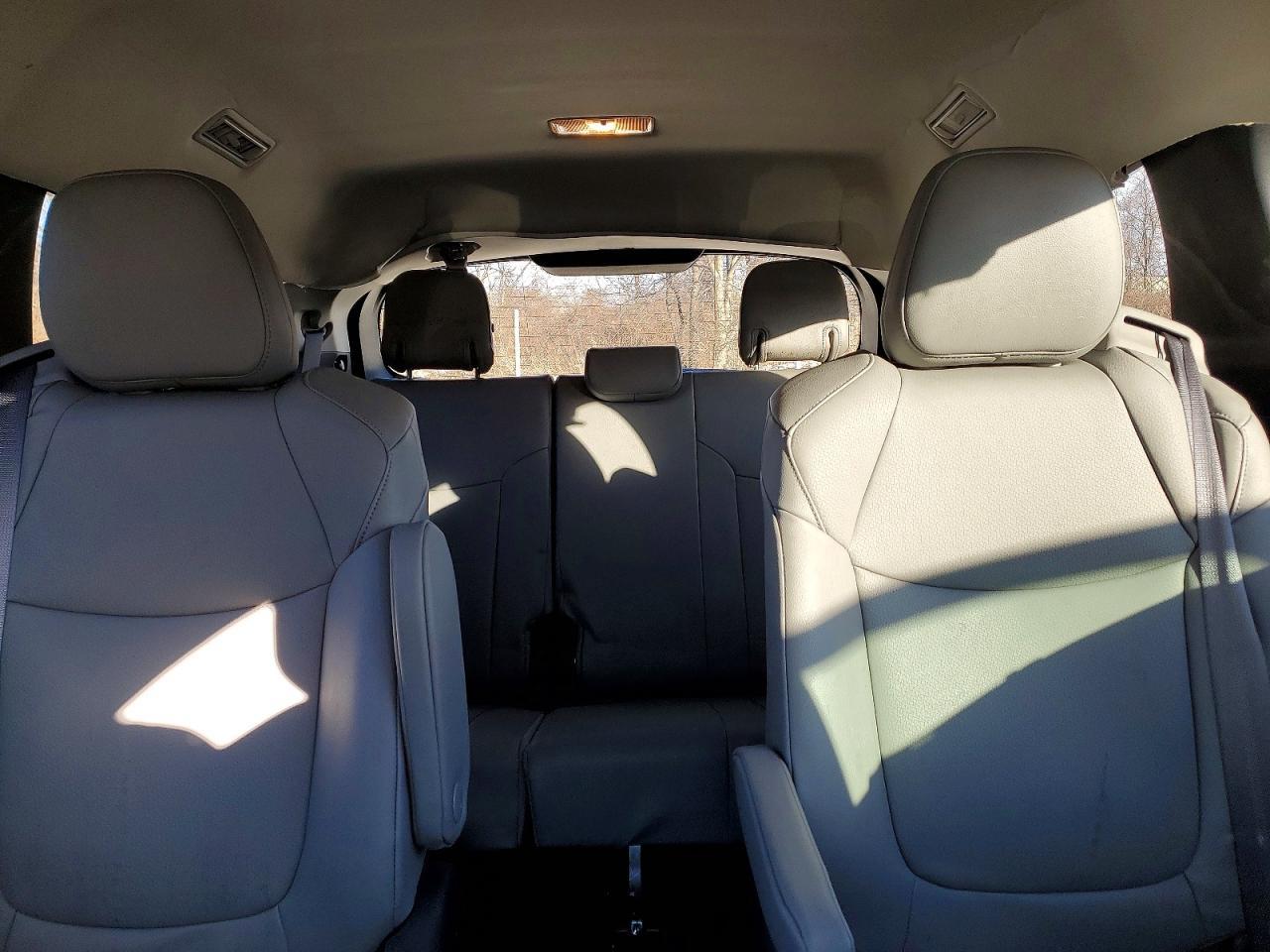 2025 TOYOTA SIENNA