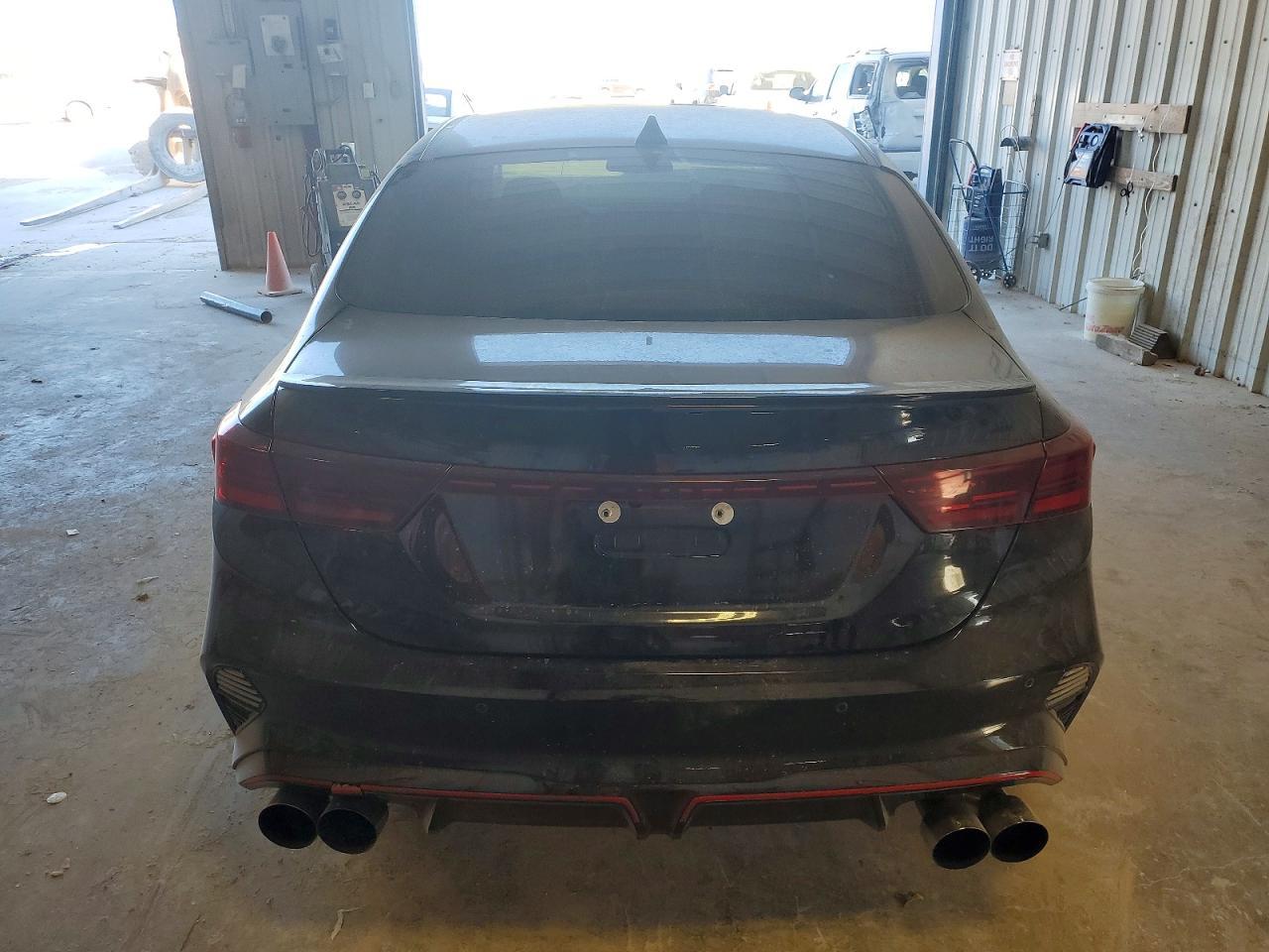 2023 KIA FORTE