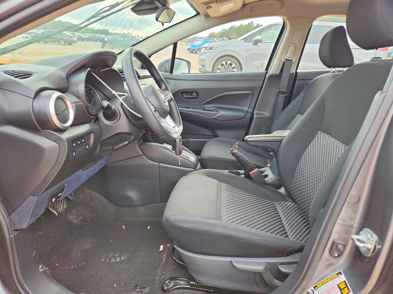 2022 NISSAN VERSA