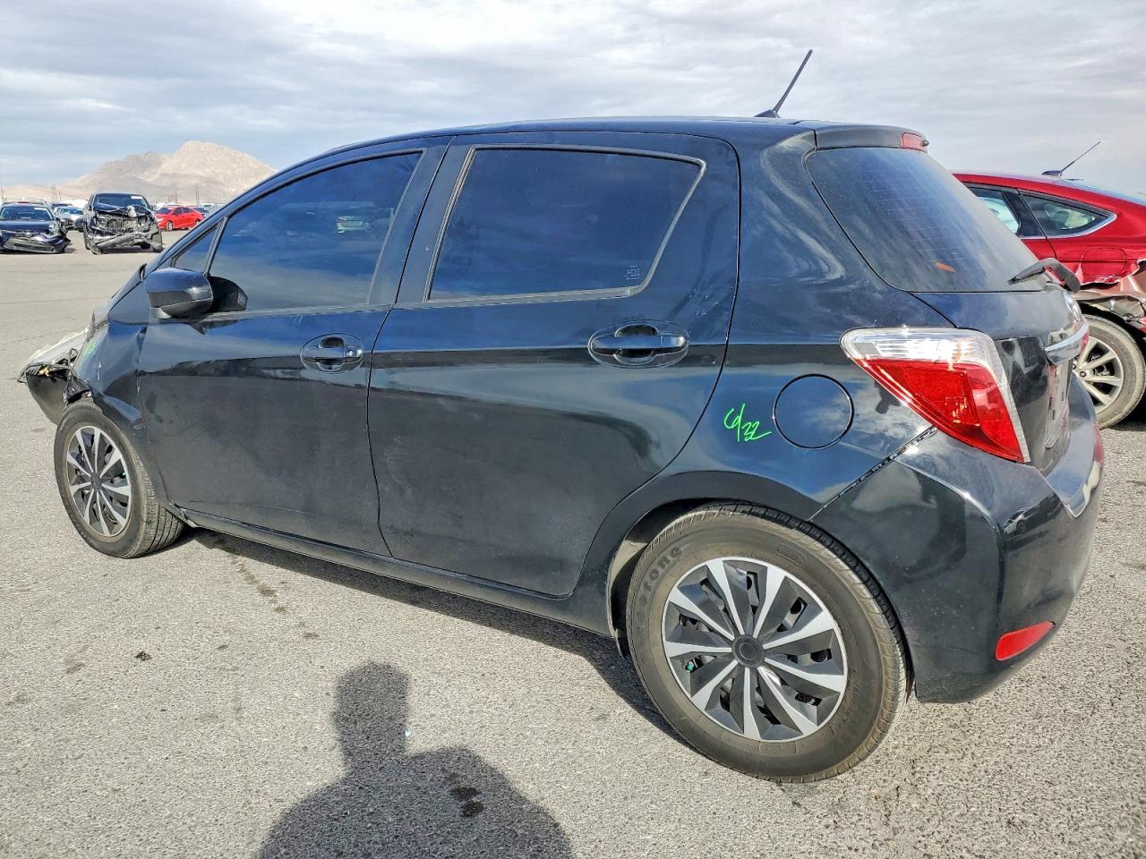 2012 TOYOTA YARIS