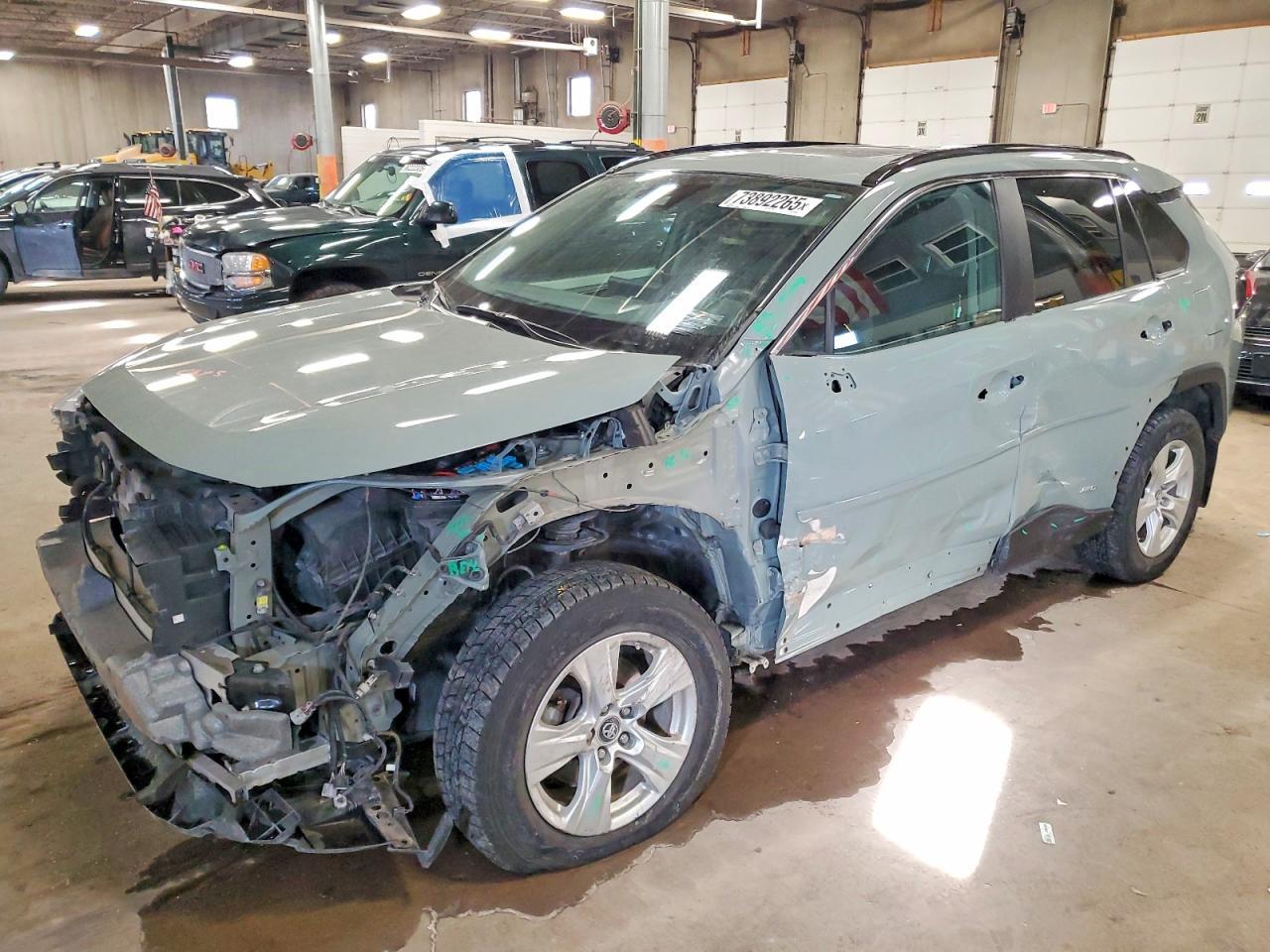 2019 TOYOTA RAV4