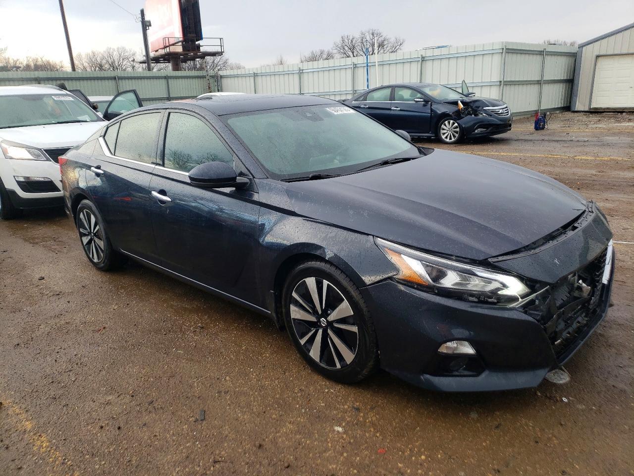 2019 NISSAN ALTIMA