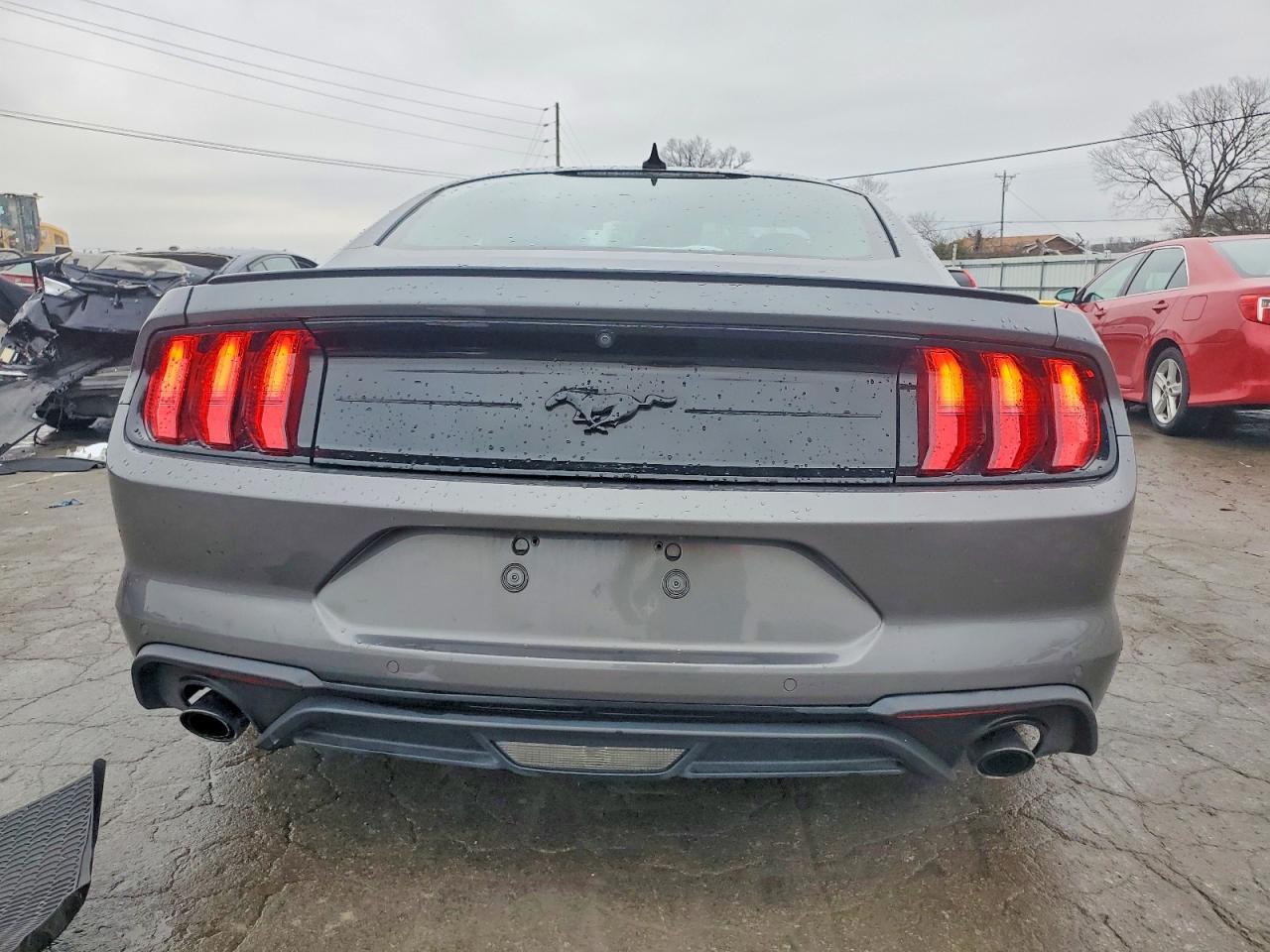 2022 FORD MUSTANG