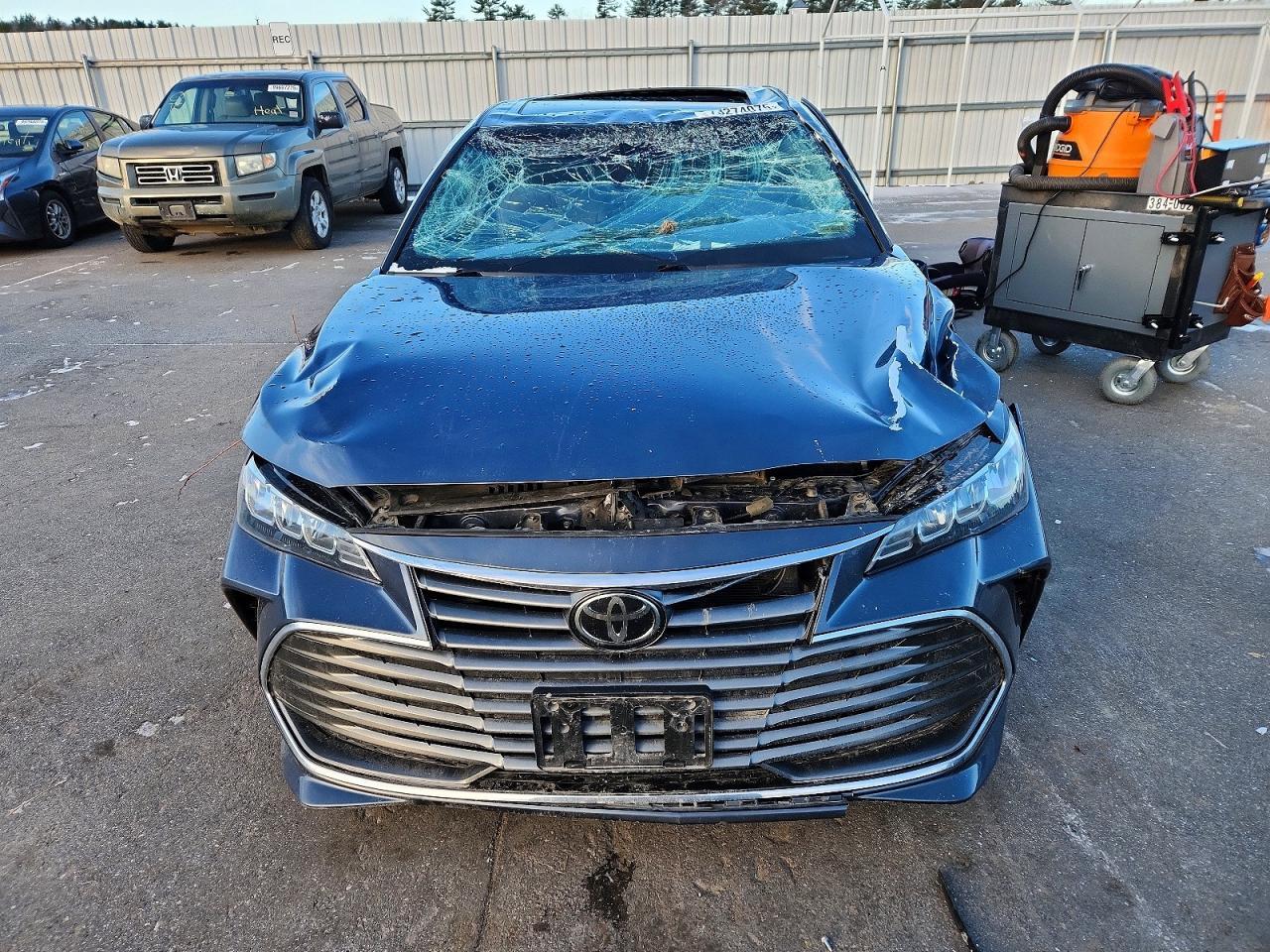 2021 TOYOTA Avalon