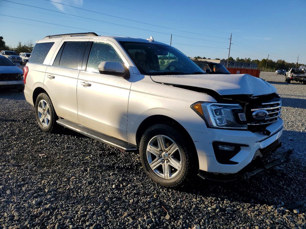 2018 FORD Expedition