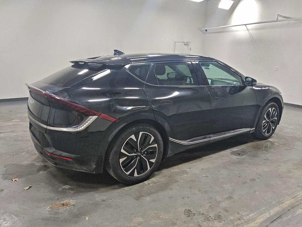 2023 KIA EV6
