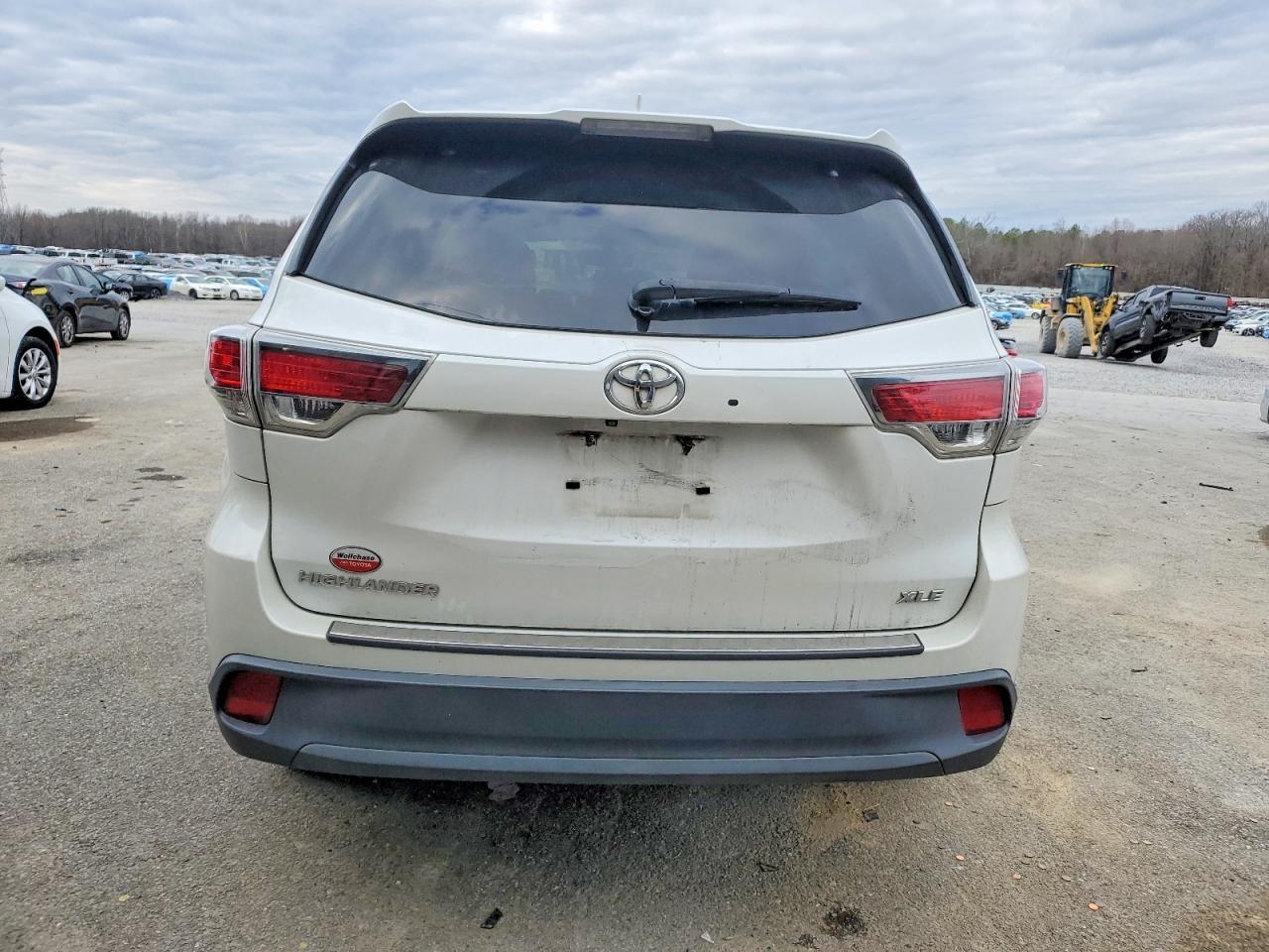 2015 TOYOTA HIGHLANDER