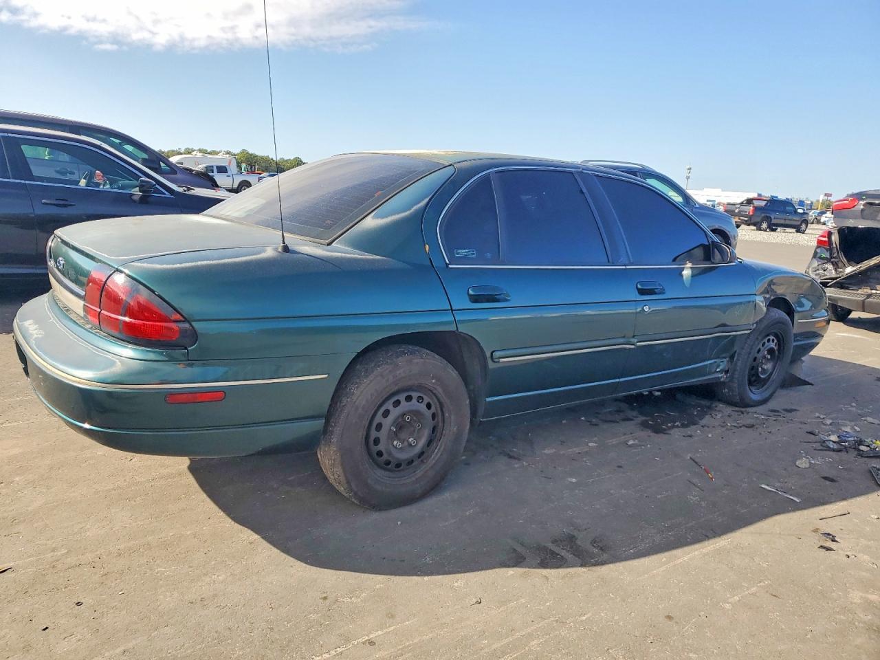2001 CHEVROLET Lumina