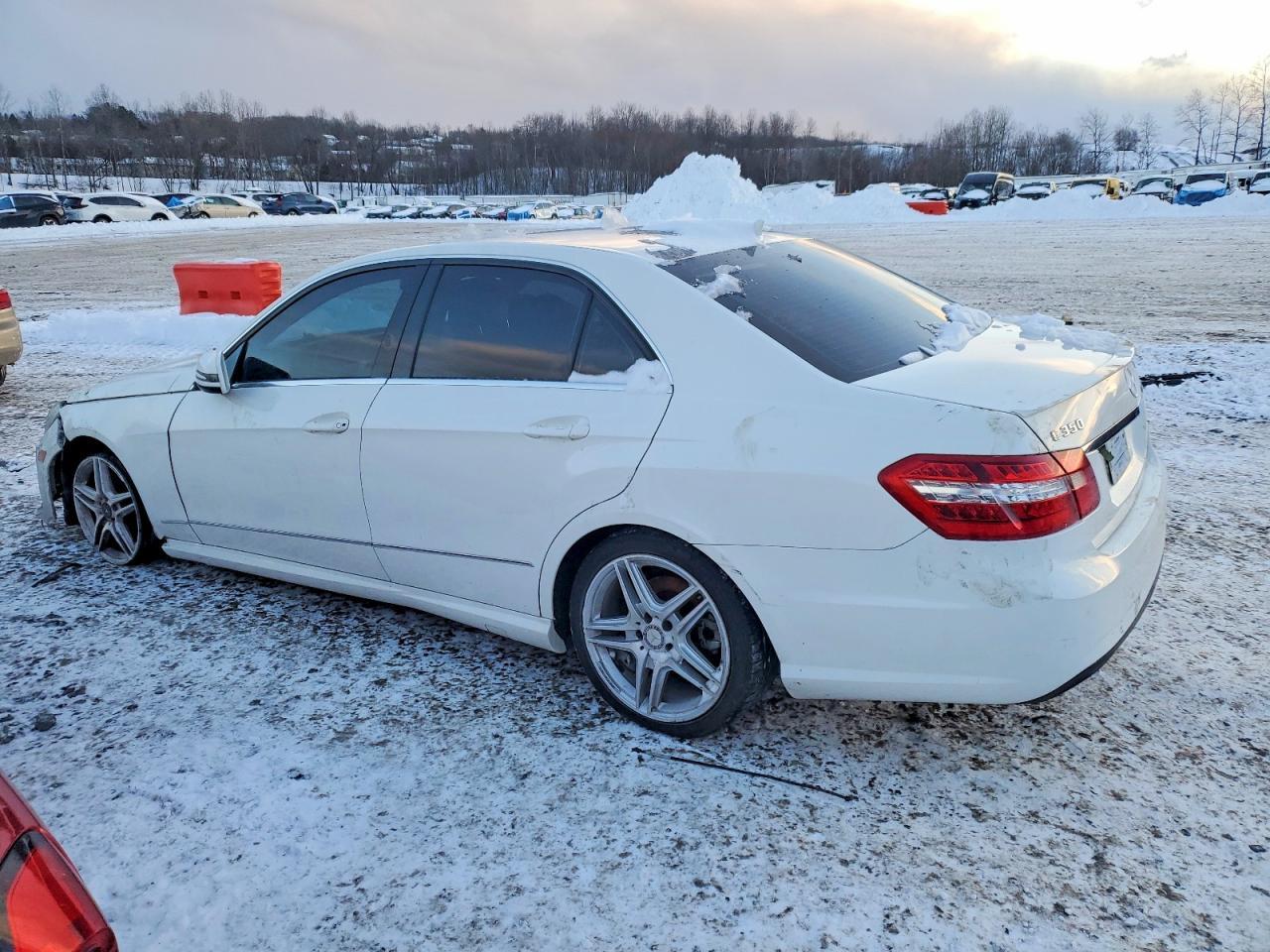 2013 MERCEDES-BENZ E-Class