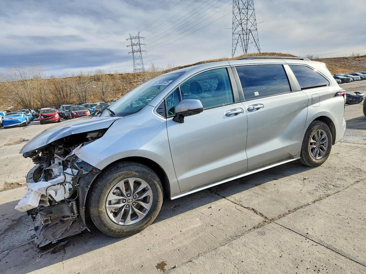 2024 TOYOTA SIENNA