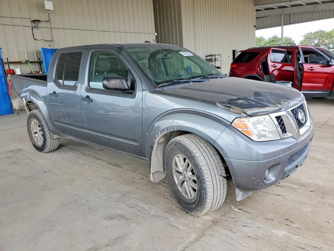 2018 NISSAN Frontier