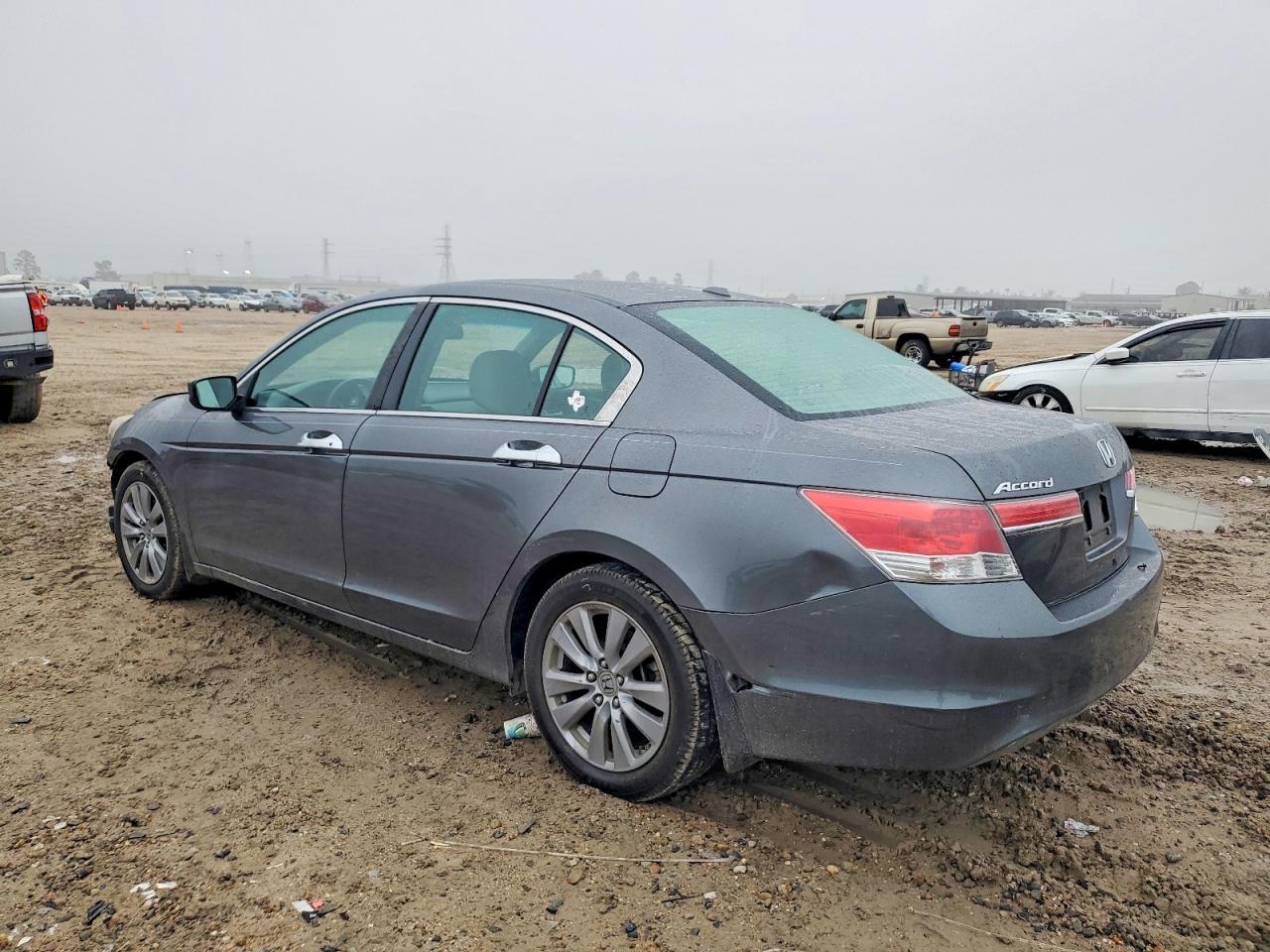 2011 HONDA ACCORD