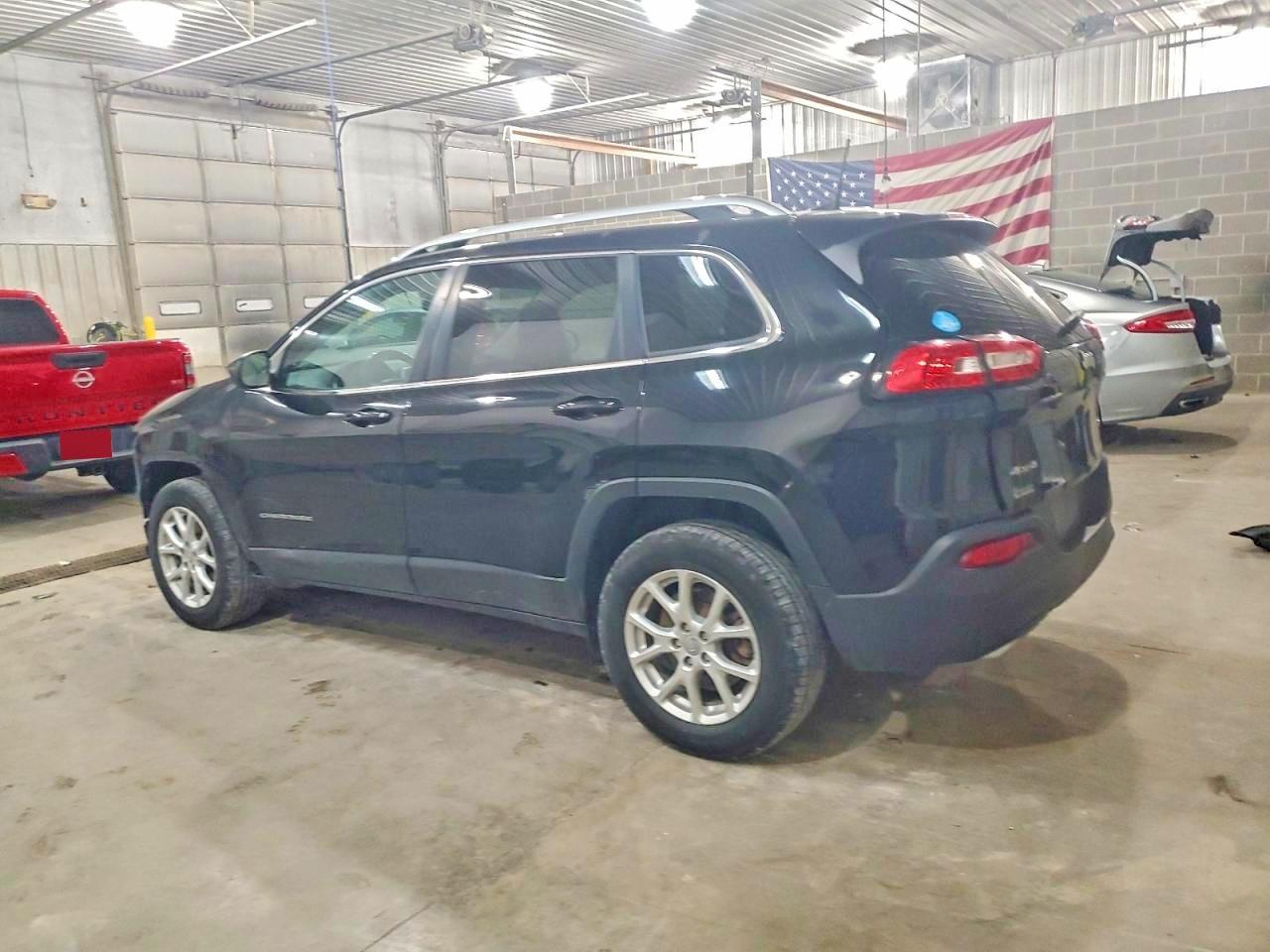 2018 JEEP CHEROKEE