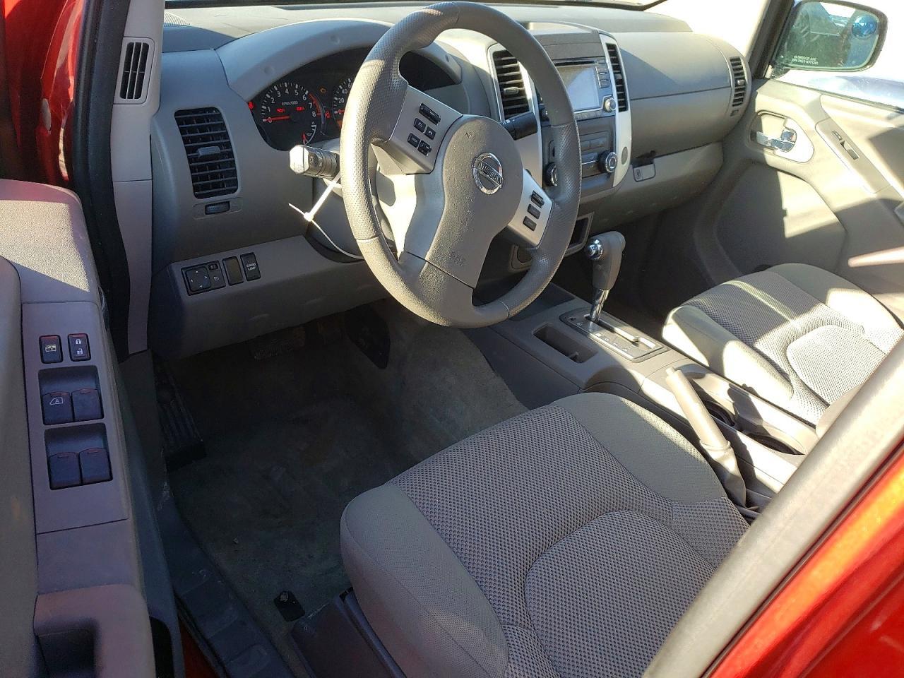 2016 NISSAN Frontier
