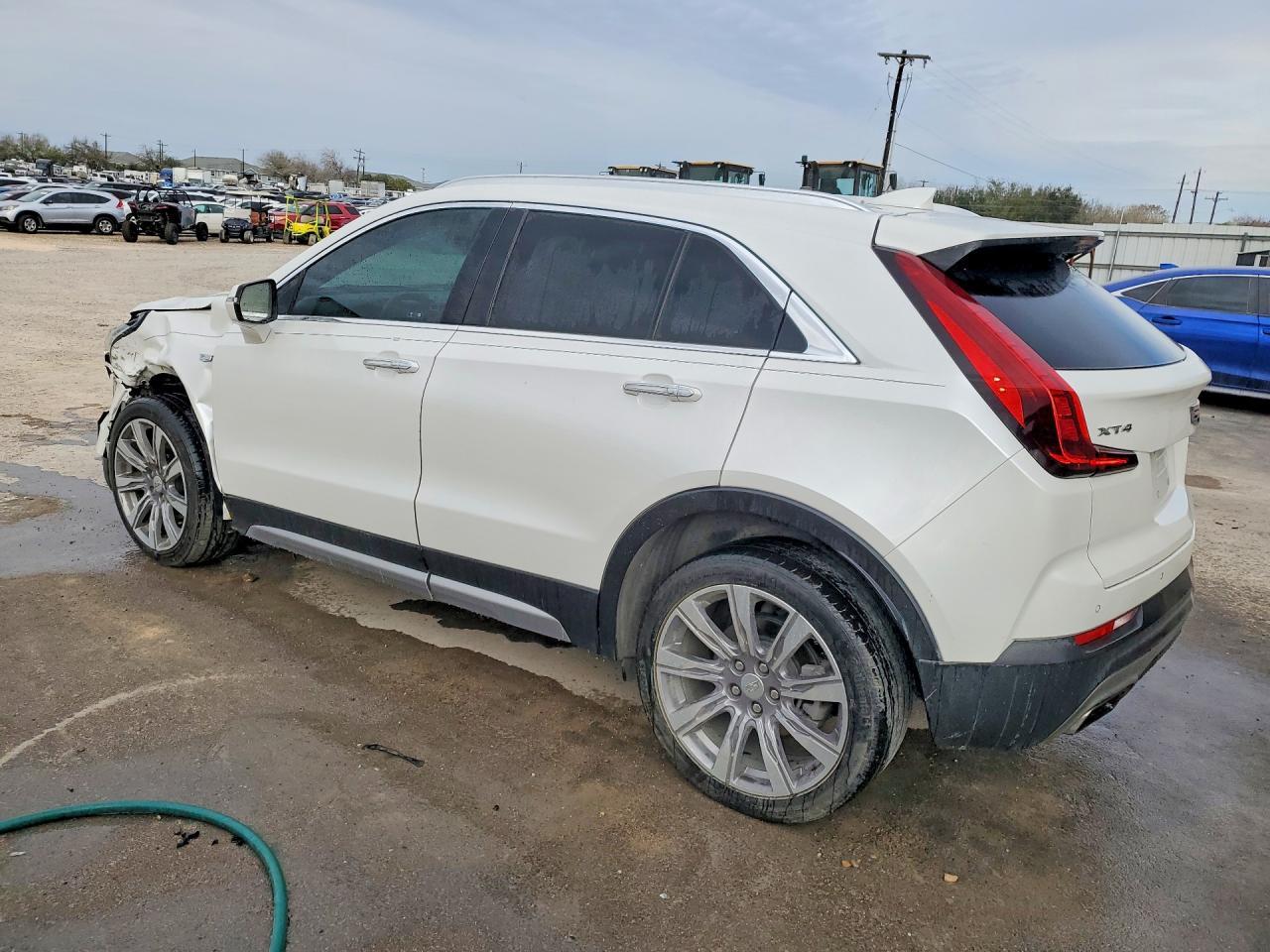 2022 CADILLAC XT4
