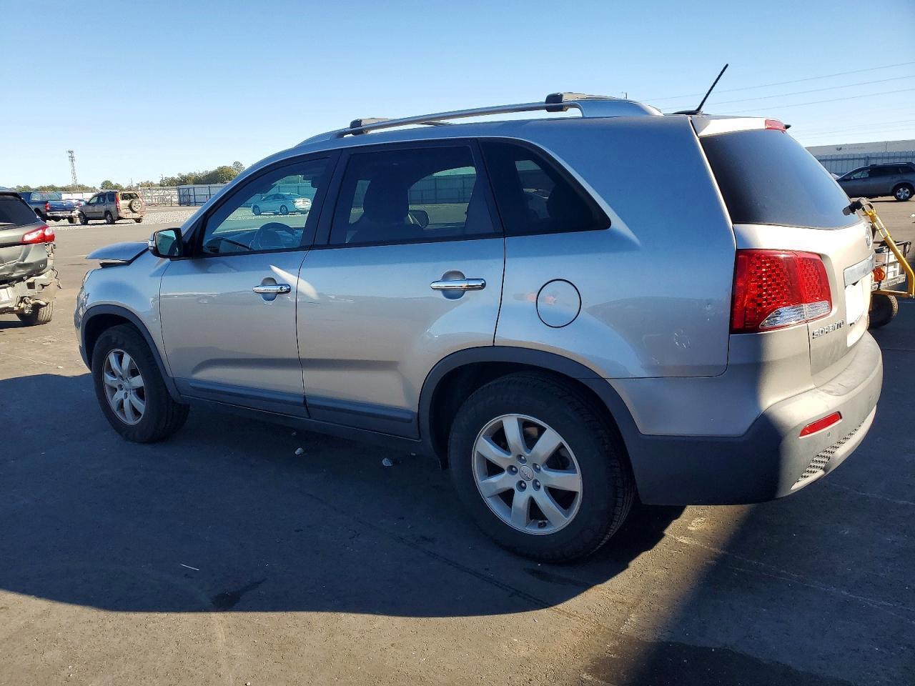 2013 KIA SORENTO