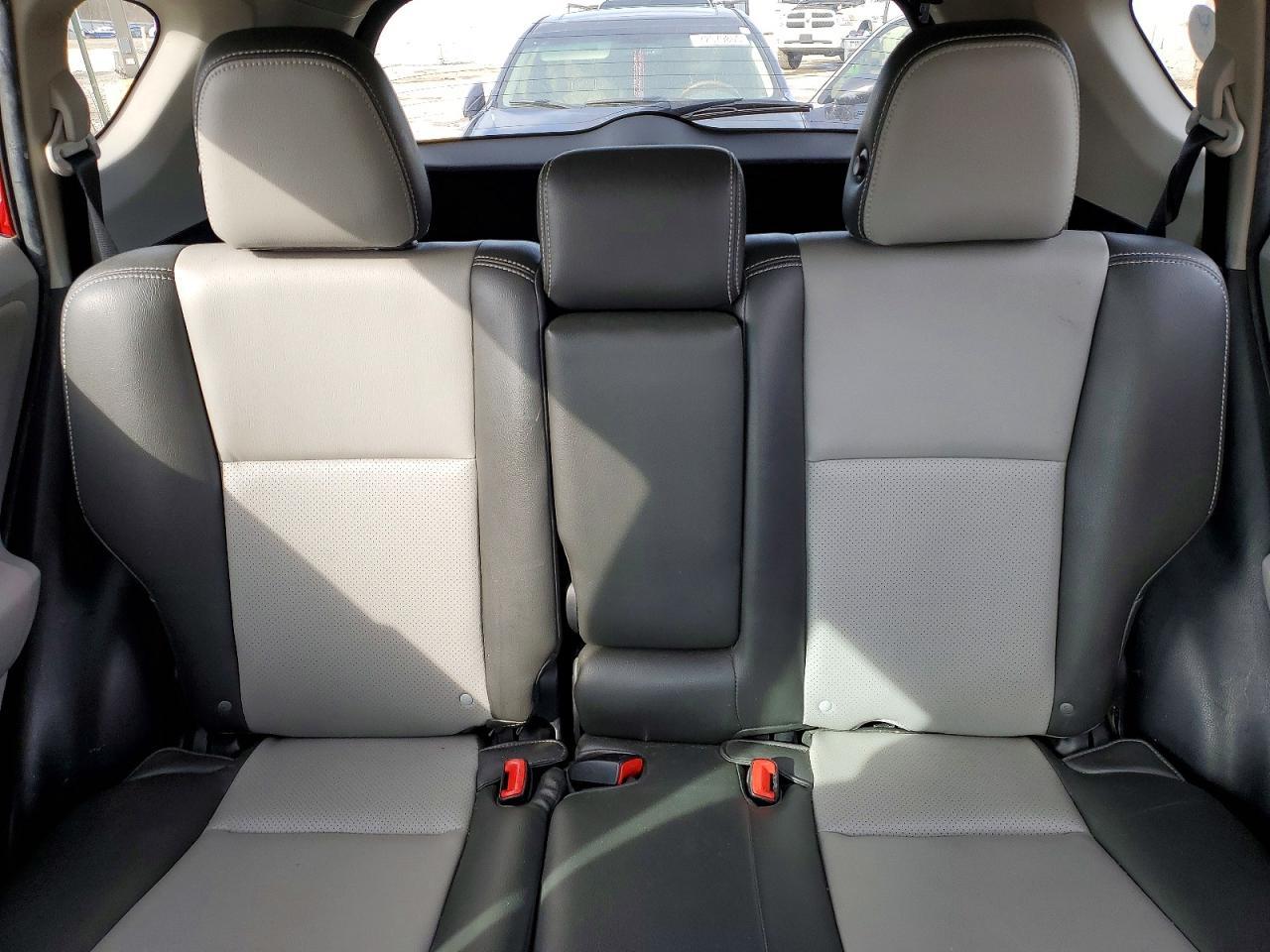 2013 TOYOTA RAV4