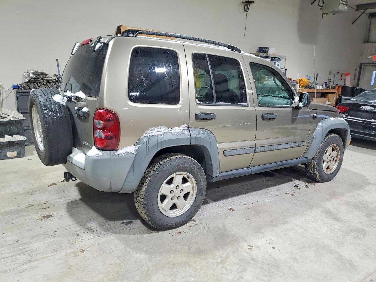 2005 JEEP Liberty