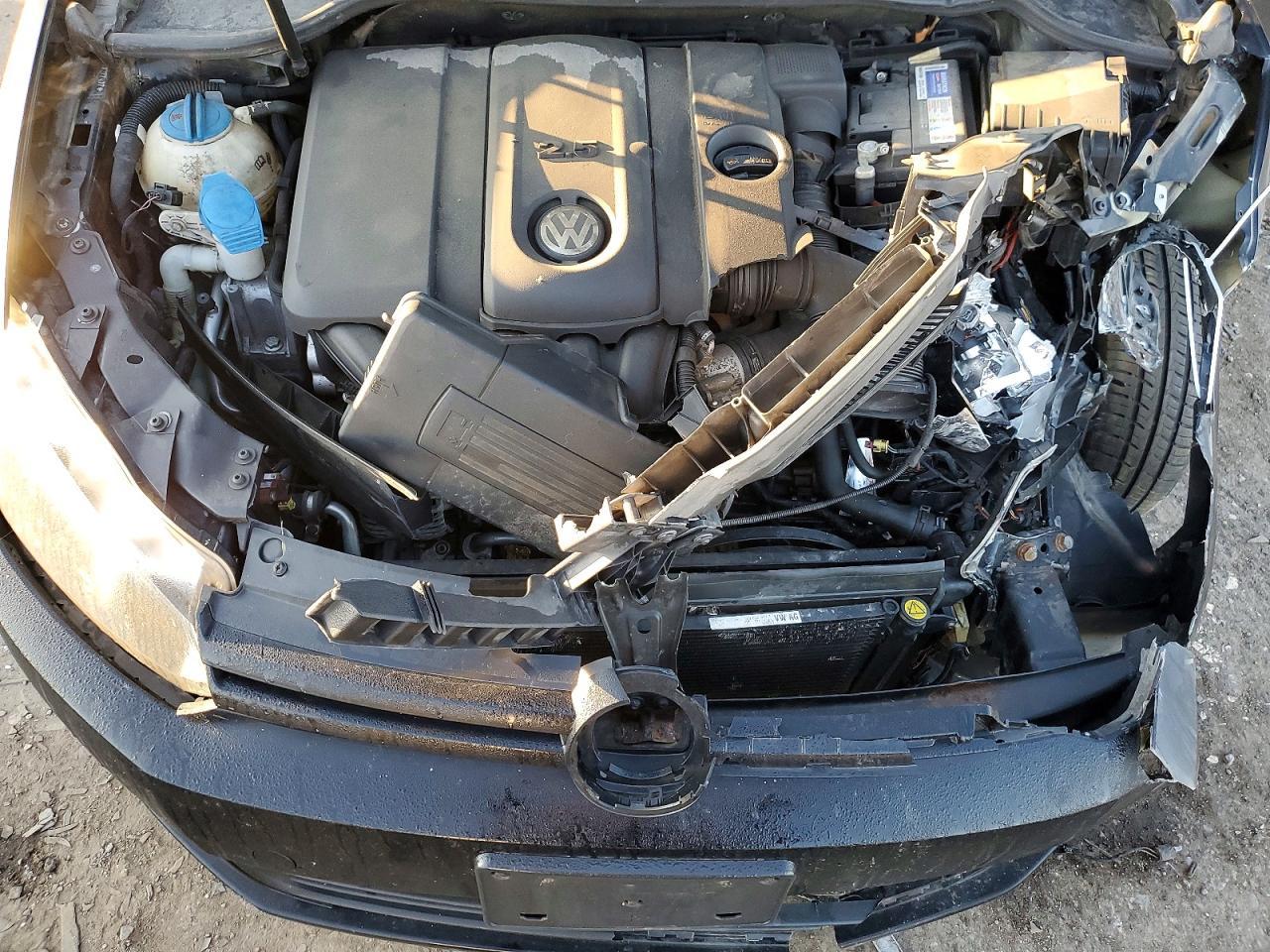 2010 VOLKSWAGEN GOLF