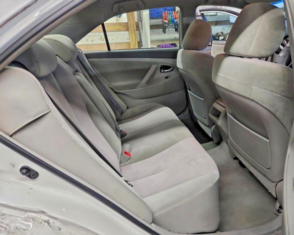 2011 TOYOTA CAMRY